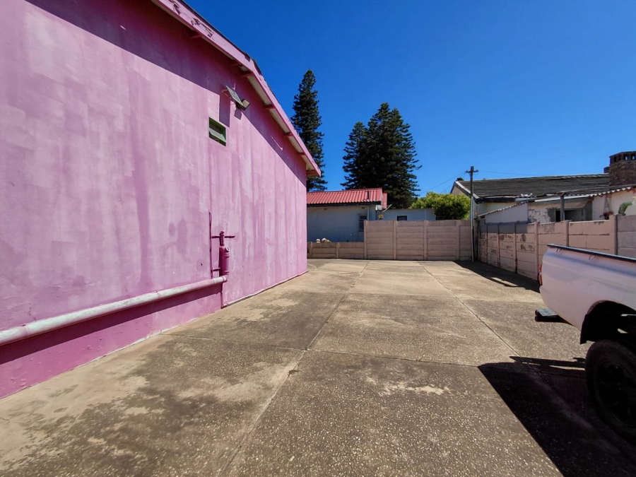 Commercial Property for Sale in Jeffreys Bay Central Eastern Cape